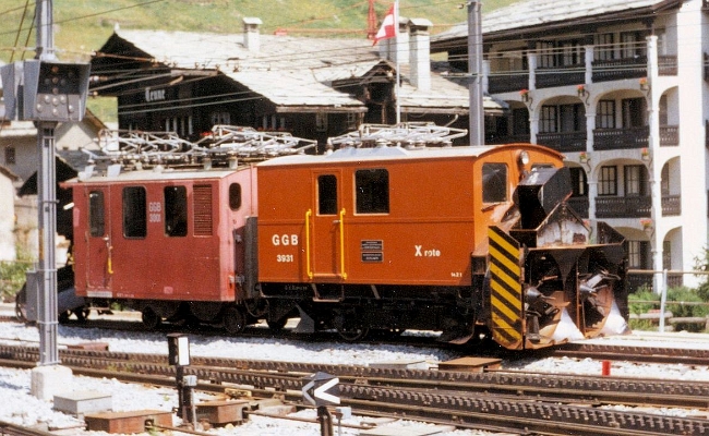 ggb-he-2-2-3001-xrote-3931-zermatt GGB He 2/2 3001, Xrote 3931 -- Zermatt -- 11.07.1983