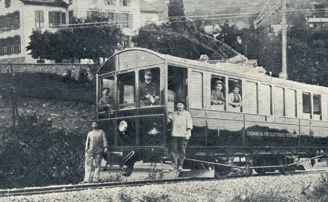 CEv St-Légier collège CEV Photomontage d'un train à St-Légier, vers 1910
