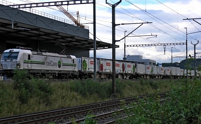 RC 476 454 Vufflens La Ville b Rail Care Rem 476 454-4 -- Vufflens La Ville -- 06.08.2020
