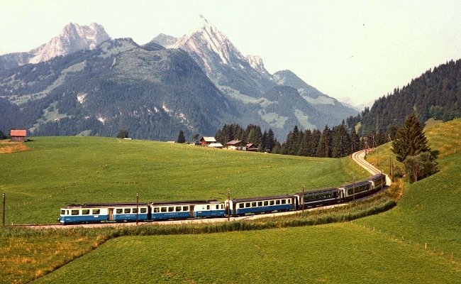 mob-abde-8-8-4004-gruben MOB ABDe 8/8 4004, Panoramic Express -- Gruben -- 07.1982