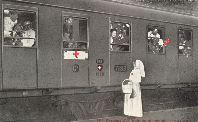 CFF Train croix rouge 301015 SBB CFF FFS. Train Croix Rouge en 1915. Carte postale, Date timbre postal 30.10.1915