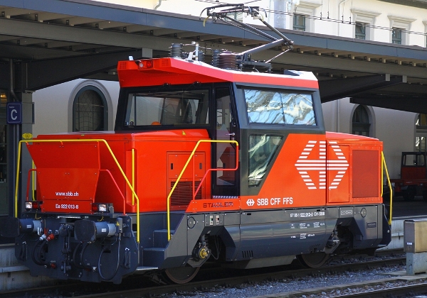 SBB CFF FFS Locomotives de manoeuvre séries Ee 922, Eem 923
